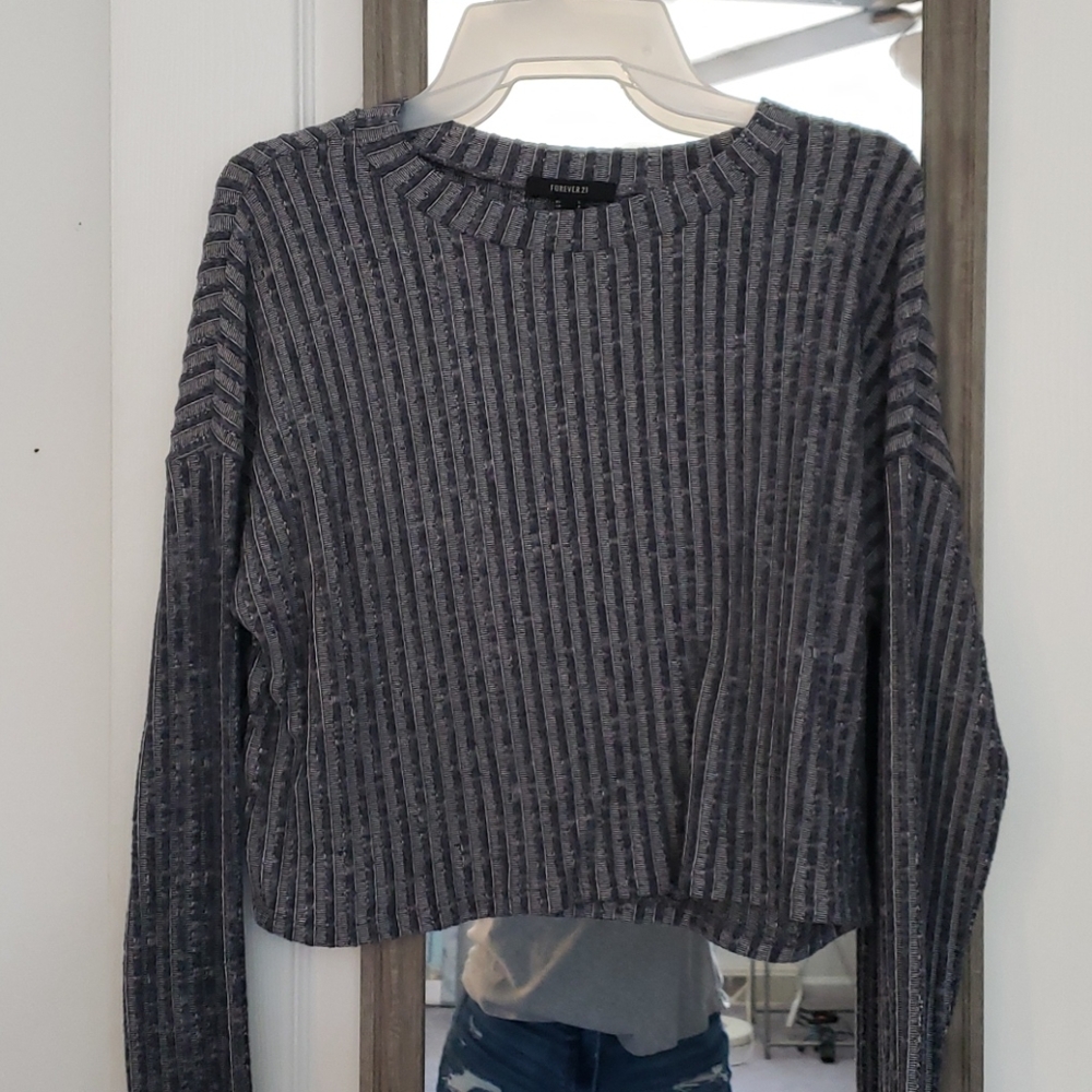 Forever 21 Long Sleeve Sweater